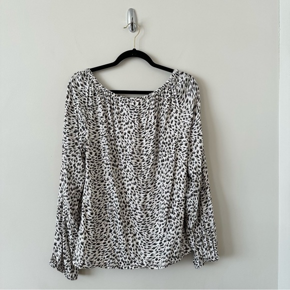 Anthropologie-Cascias Leopard Print Off Shoulder Top (Size:Large) - Picture 3 of 9